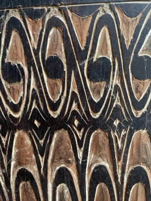 Sculptures en bois Sentani de Papouasie