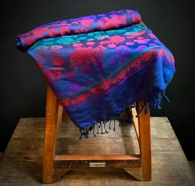 Pashmina scarf from India - flowers