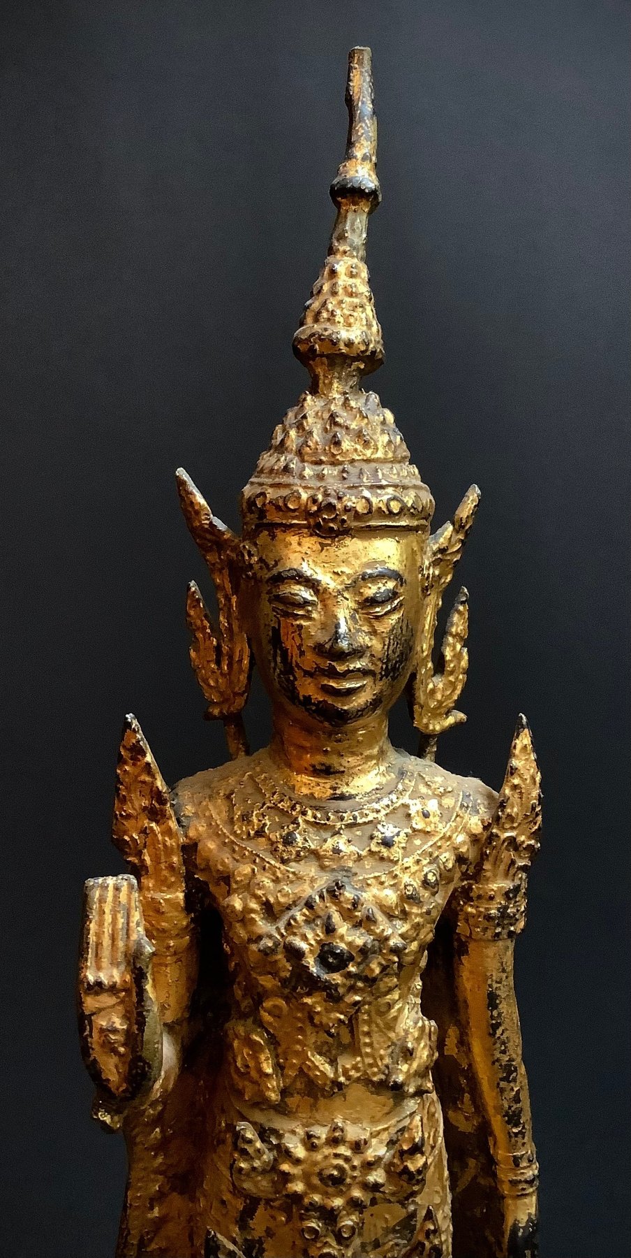 Oude Rattanakosin uit Thailand van verguld brons