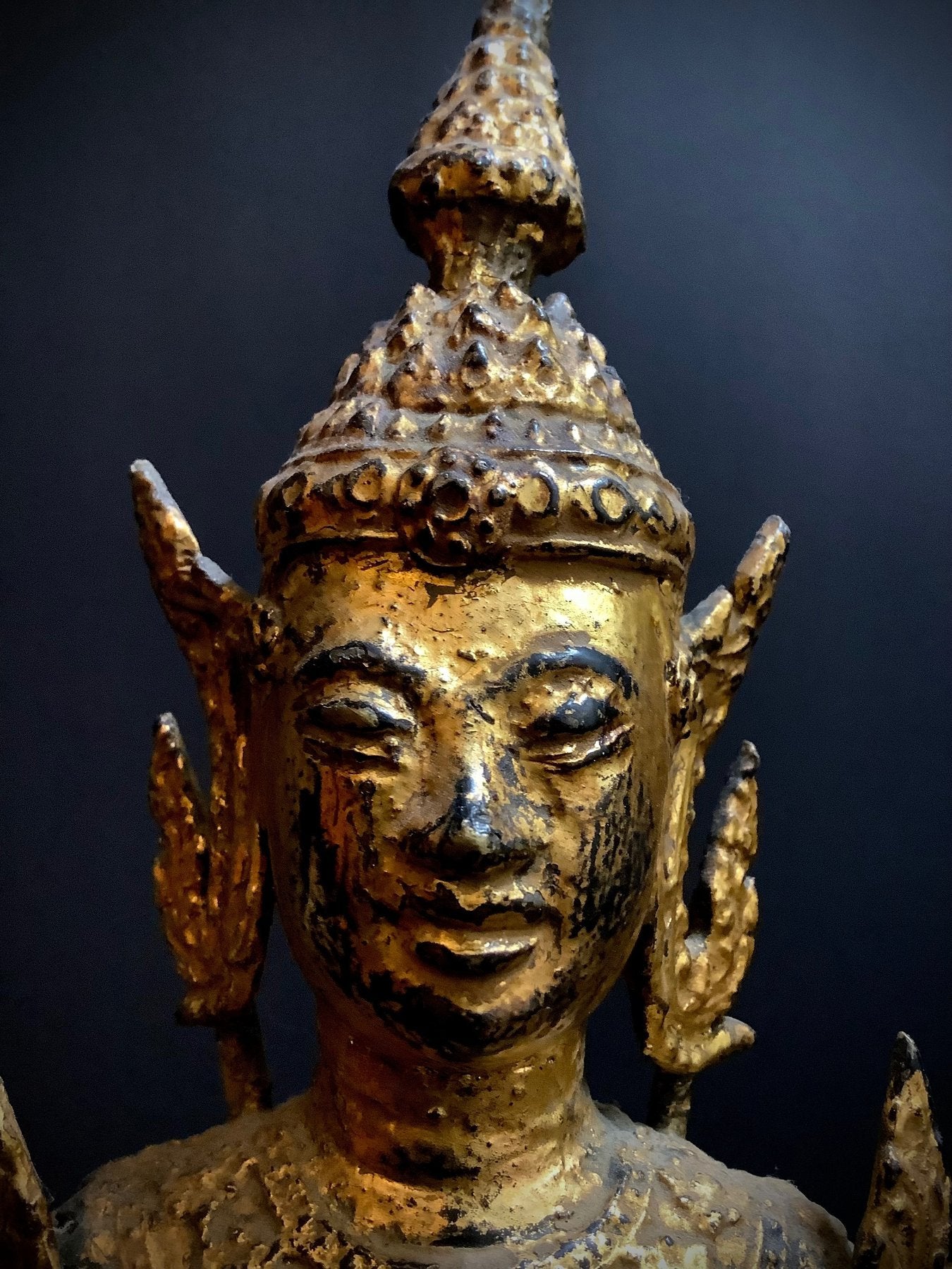 Oude Rattanakosin uit Thailand van verguld brons