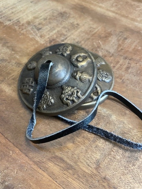 Ashtamangalaat tingsha uit Nepal in box
