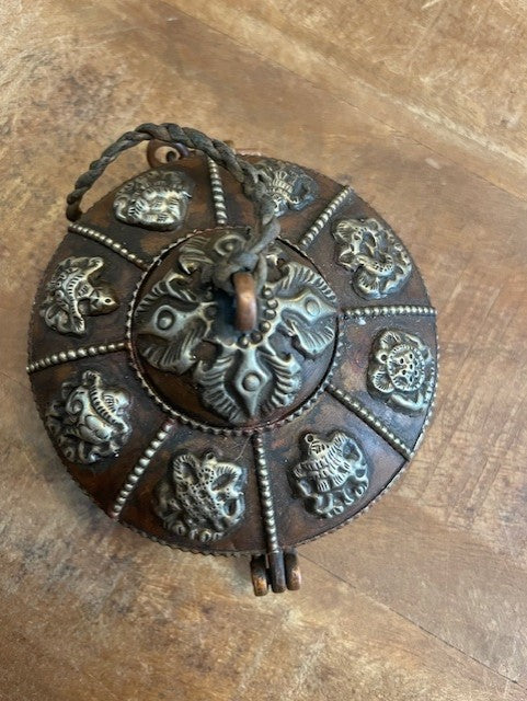 Ashtamangalaat tingsha uit Nepal in box