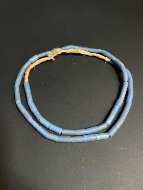 Vintage handelskralen ketting uit Ghana blauw