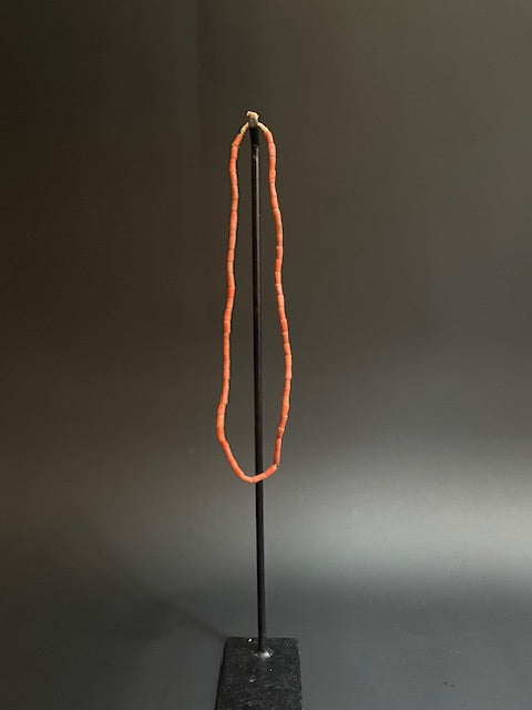 Vintage handelskralen ketting uit Ghana rood