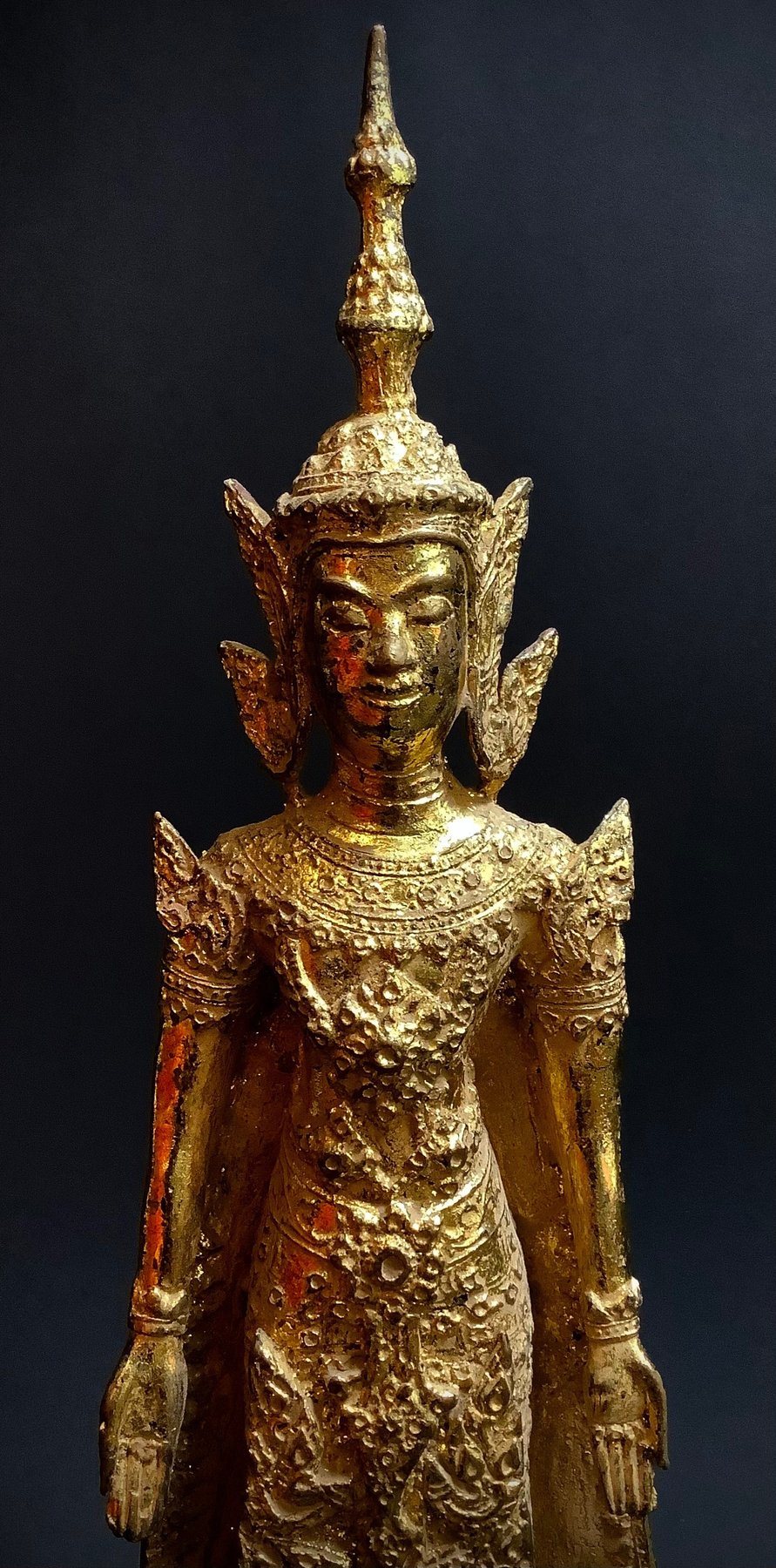 Rattanakosin stijl Boeddha van verguld brons