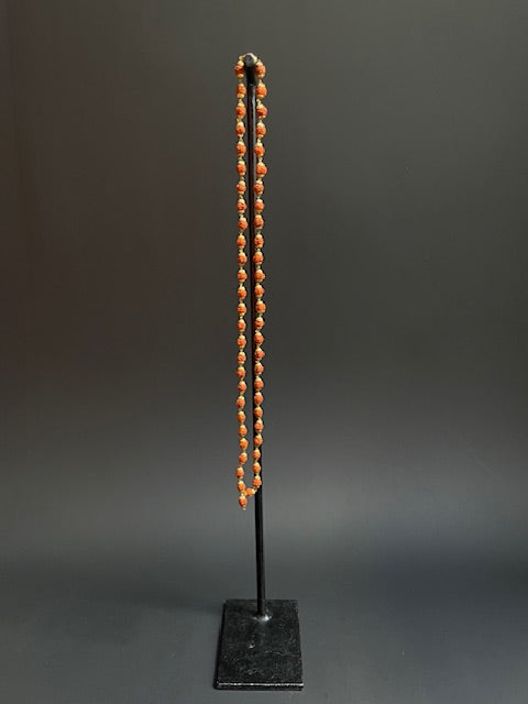 Collier Rudraksha d'Inde avec détails dorés