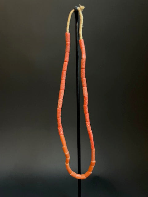 Lange vintage bakeliet ketting uit Ghana