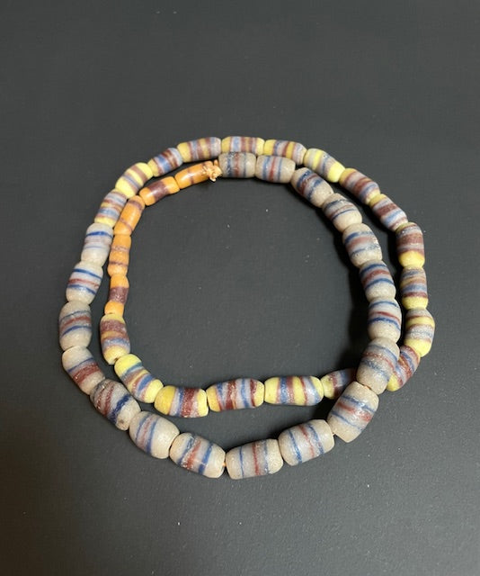 Vintage handelskralen ketting uit Ghana mix van 3