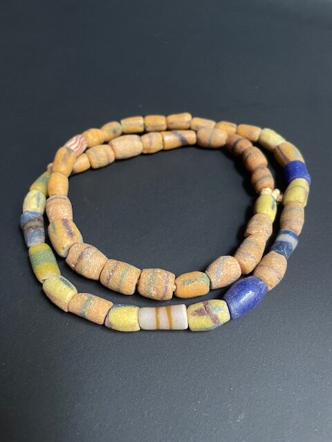 Vintage handelskralen ketting uit Ghana multicolor