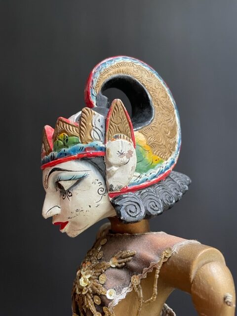Old Wayang Golèk doll from Java