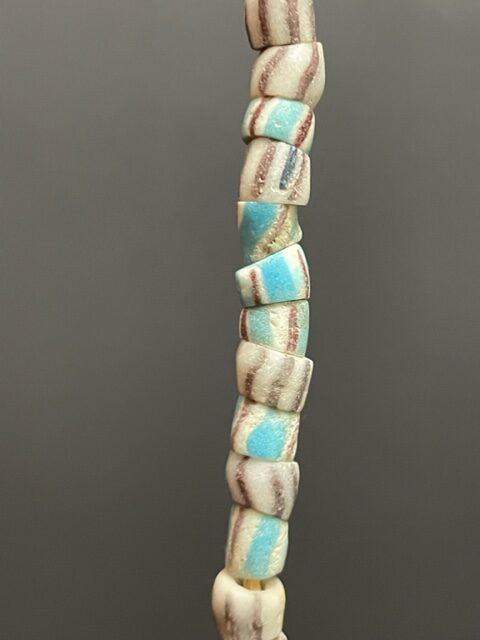 Vintage tradebeads necklace from Ghana striped white