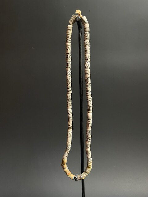 Vintage handelskralen ketting uit Ghana zebra