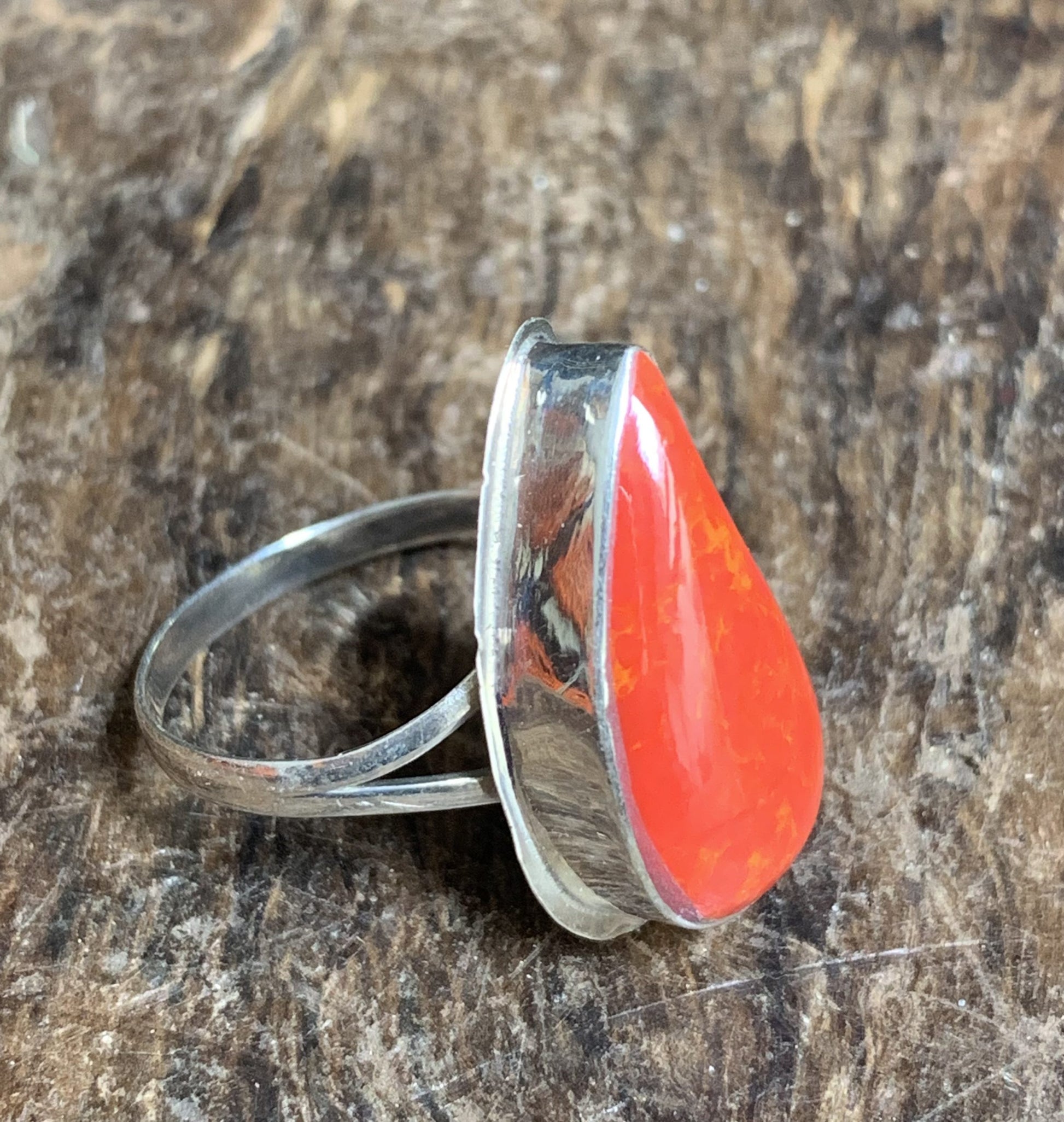 Zilveren ring 925 - druppel carneool - Rootz Gallery