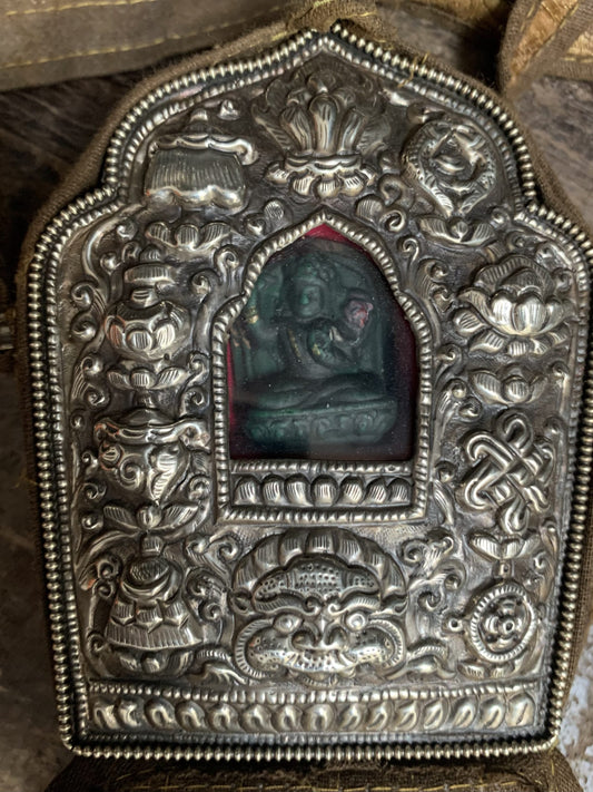 Ghau tibétain (autel de voyage) du Népal - grand, marron