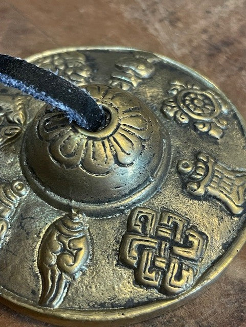 Ashtamangala tingsha du Népal