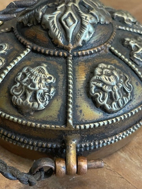 Ashtamangala tingsha from Nepal in box