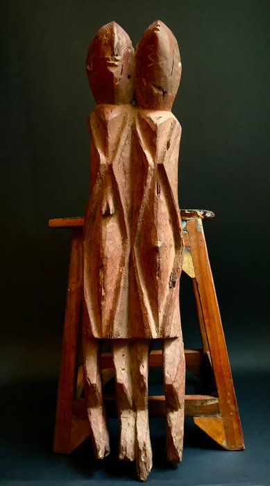 Dubbelfiguur van de Chamba uit het noordoosten van Nigeria