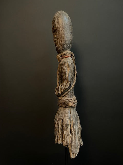 Houtsnijwerk van de Chamba uit Nigeria