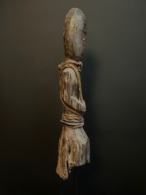 Houtsnijwerk van de Chamba uit Nigeria