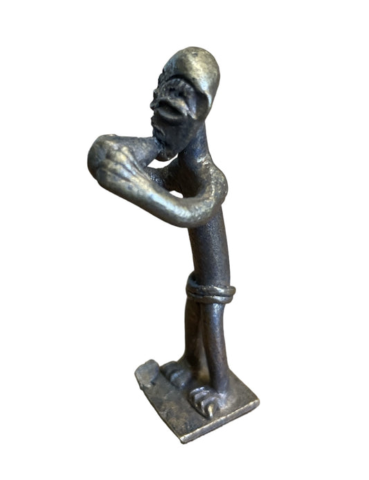 Poids à peser l'or Ashanti du Ghana - Homme buveur