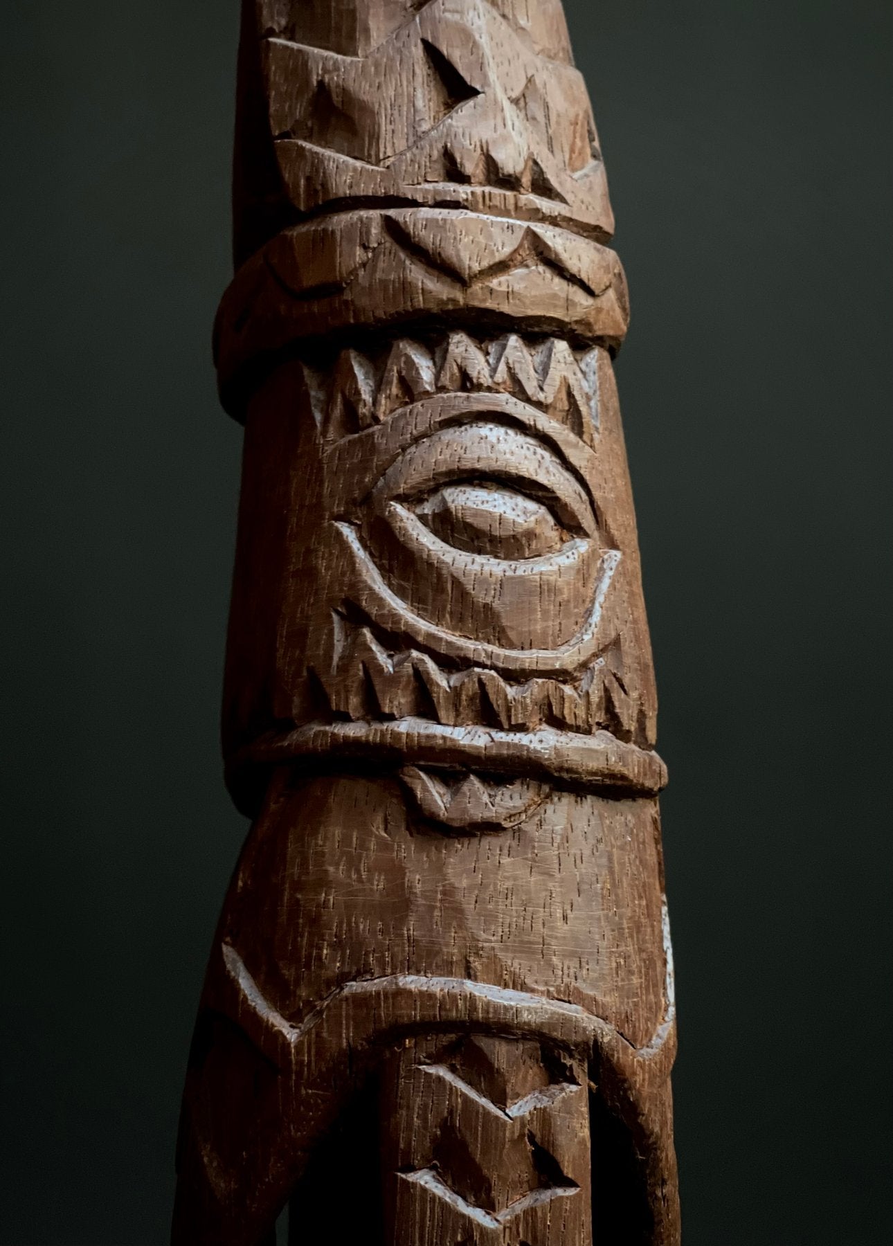 Korwar (voorouderbeeld) van de Kamoro uit Nieuw-Guinea