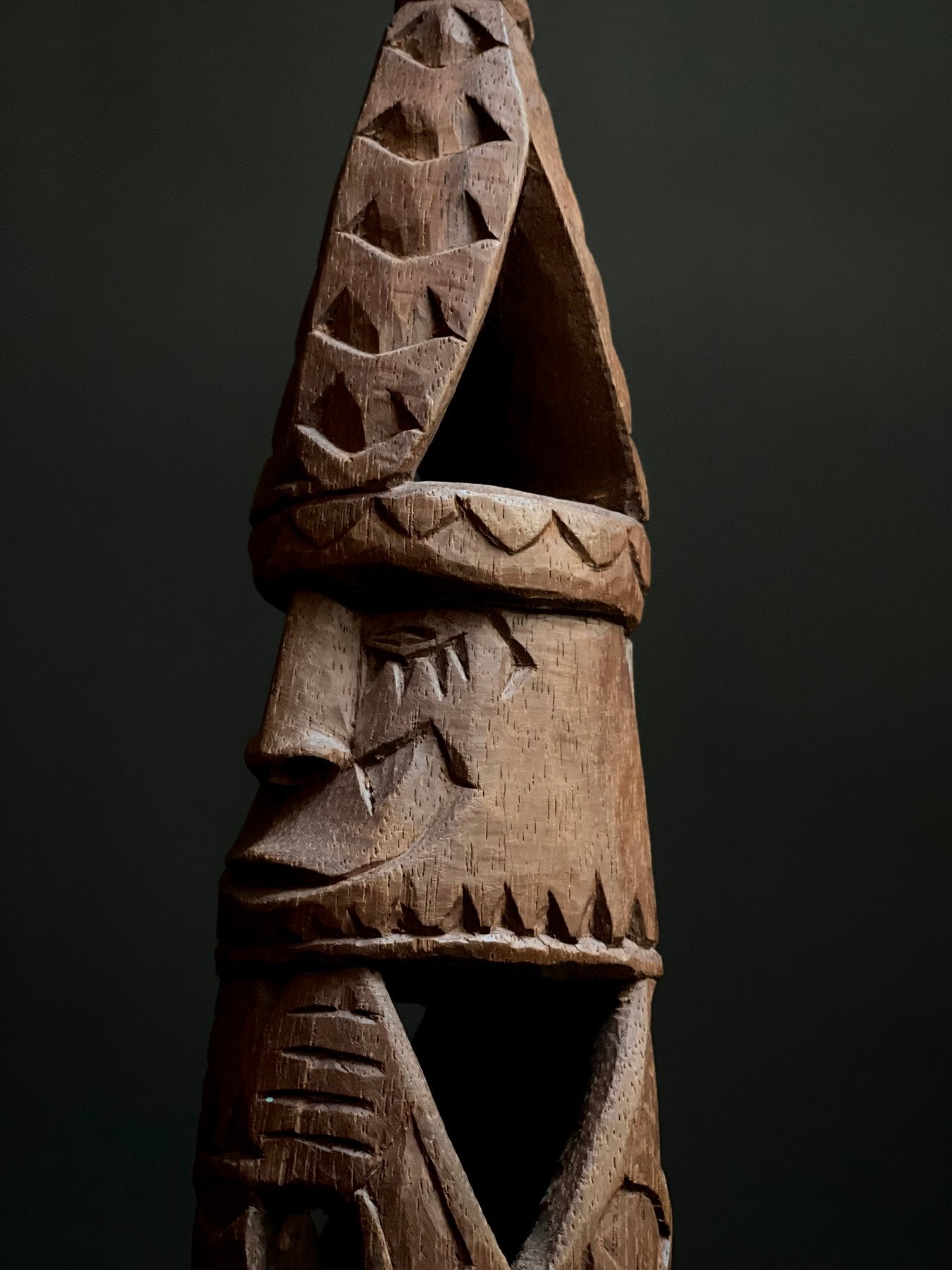 Korwar (voorouderbeeld) van de Kamoro uit Nieuw-Guinea