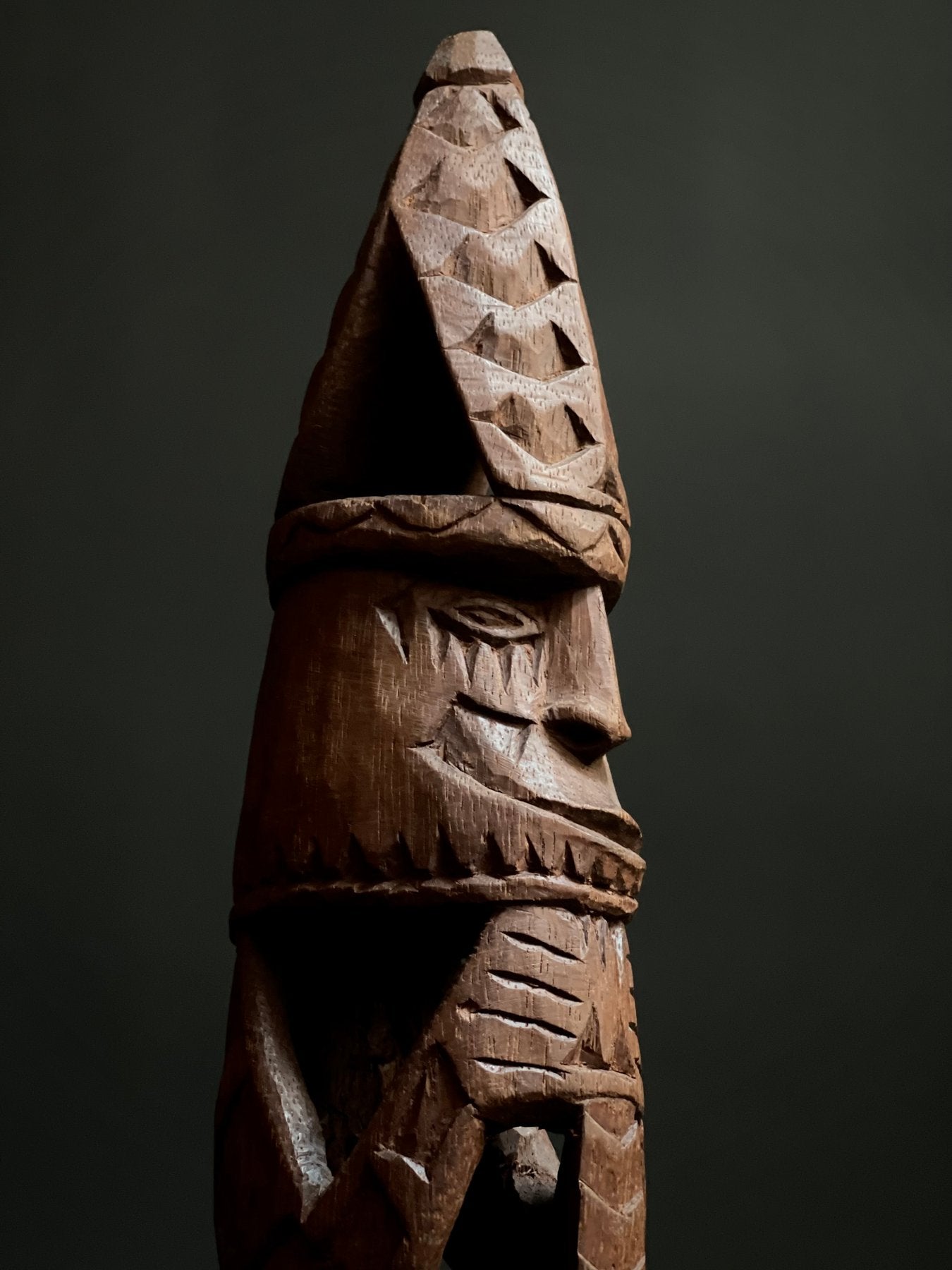 Korwar (voorouderbeeld) van de Kamoro uit Nieuw-Guinea