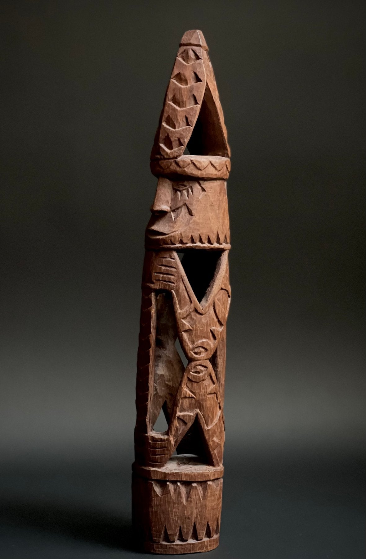 Korwar (voorouderbeeld) van de Kamoro uit Nieuw-Guinea