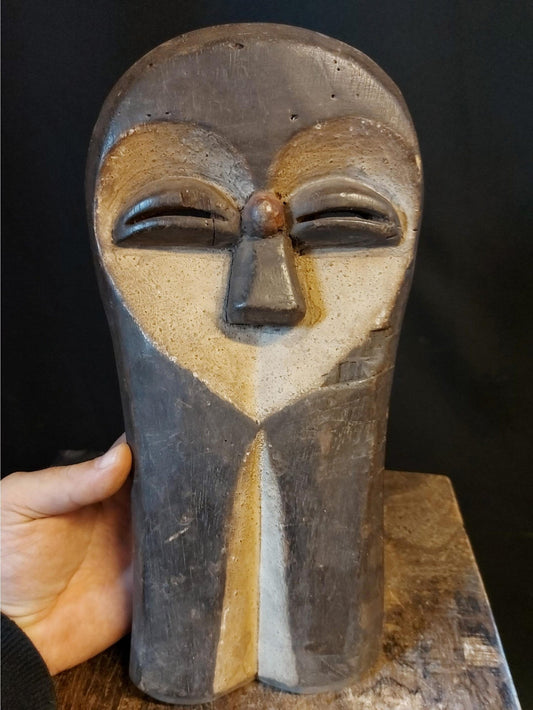 Masque Kwele du Congo
