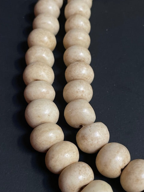 Long mala yak bone from Nepal - beige