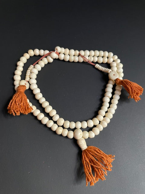 Mala conch from Nepal - white