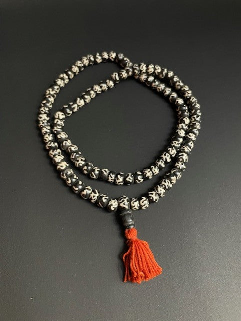 Mala with mantra from Nepal - black