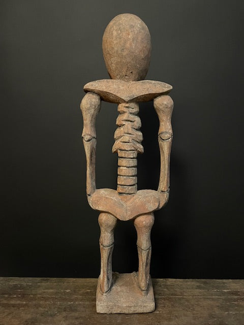 Tiv skeletbeeld uit Nigeria - rood
