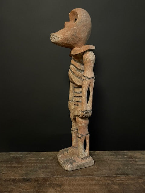 Tiv skeletbeeld uit Nigeria - rood