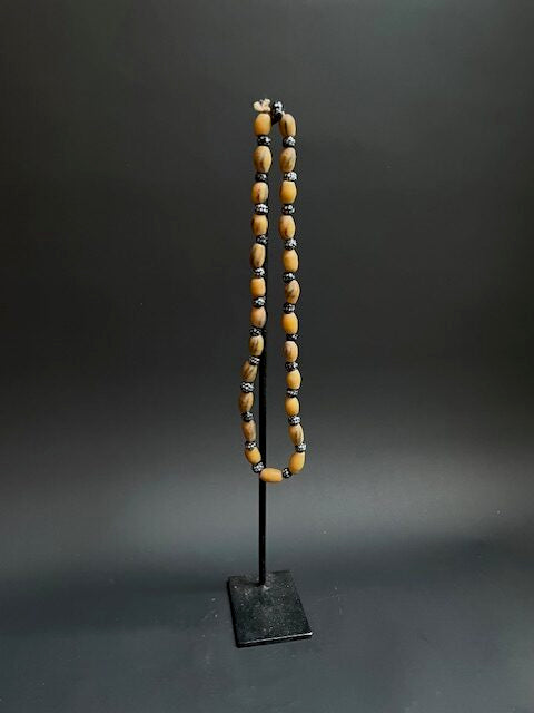 Collier de perles de commerce vintage du Ghana