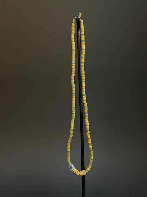 Vintage trade bead necklace from Ghana yellow-green 