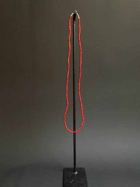 Vintage handelskralen ketting uit Ghana rood