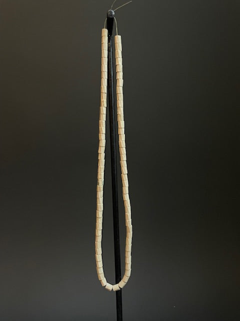 Vintage handelskralen ketting uit Ghana wit