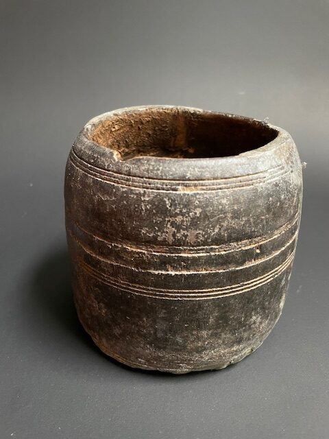 Pot à lait de yack de l'Himalaya
