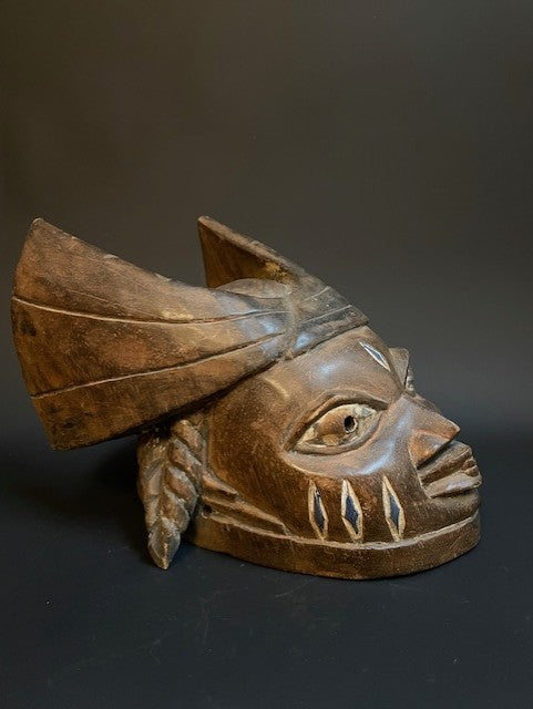 Masque casque articulé des Yoruba du Nigeria